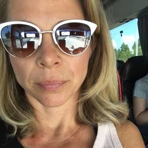 Meet your Posher, Petra